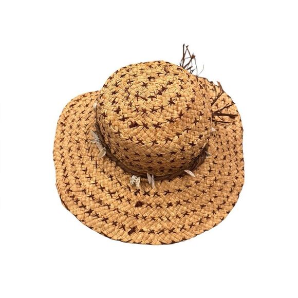 Florabella Crochet Raffia Hat in natural seashell trim - Picture 4 of 11